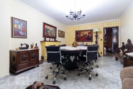 Sala de casa à venda com 5 quartos, 228m² em Jabaquara, São Paulo