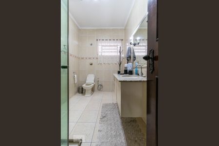 Banheiro de casa à venda com 5 quartos, 228m² em Jabaquara, São Paulo