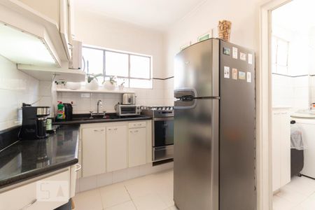 Cozinha de apartamento para alugar com 1 quarto, 39m² em Brooklin Paulista, São Paulo