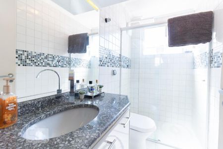 Banheiro de apartamento para alugar com 1 quarto, 39m² em Brooklin Paulista, São Paulo