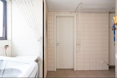 Apartamento para alugar com 230m², 4 quartos e 3 vagasÁrea de Serviço