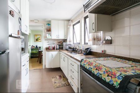 Apartamento para alugar com 230m², 4 quartos e 3 vagasCozinha