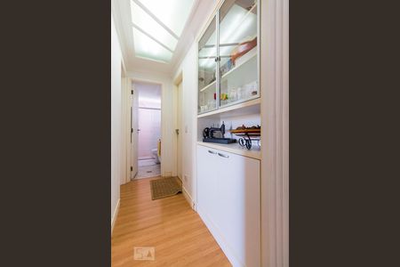 Apartamento para alugar com 97m², 3 quartos e 2 vagasDetalhes Corredor