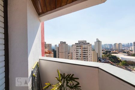 Apartamento para alugar com 97m², 3 quartos e 2 vagasVaranda do Quarto