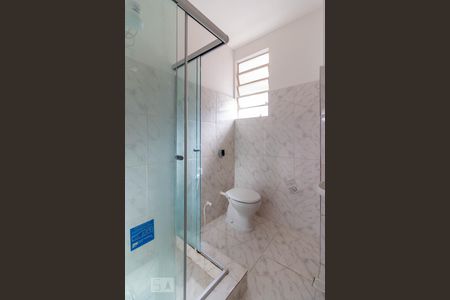 Casa de condomínio à venda com 85m², 2 quartos e 1 vagaBanheiro