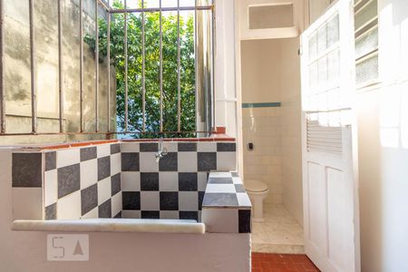 Casa de condomínio à venda com 85m², 2 quartos e 1 vagaÁrea de Serviço