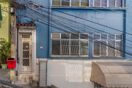 Casa de condomínio à venda com 85m², 2 quartos e 1 vagaFachada