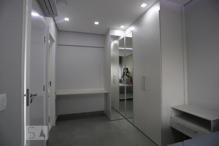 Suíte de apartamento para alugar com 1 quarto, 53m² em Alphaville Empresarial, Barueri