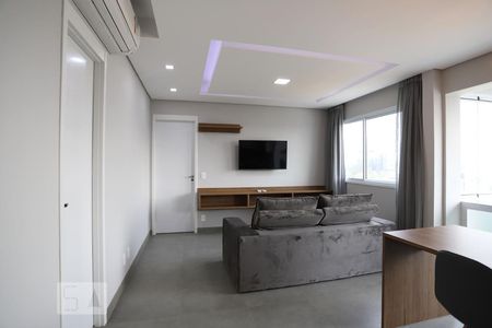 Sala de apartamento para alugar com 1 quarto, 53m² em Alphaville Empresarial, Barueri