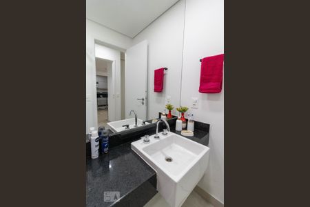Apartamento para alugar com 60m², 1 quarto e 1 vaga Apartamento para alugar com 60m², 1 quarto e 1 vagaBanheiro da Suíte - Pia