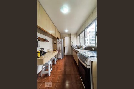 Apartamento à venda com 170m², 4 quartos e 3 vagasCozinha