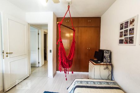 Apartamento à venda com 170m², 4 quartos e 3 vagasQuarto 1