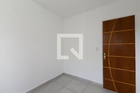 Quarto 1  de apartamento para alugar com 2 quartos, 56m² em Conjunto Residencial José Bonifácio, São Paulo