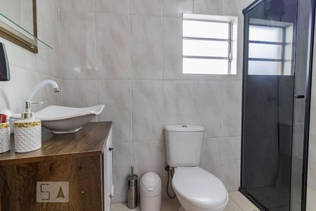Banheiro de apartamento para alugar com 1 quarto, 40m² em Santa Tereza, Porto Alegre