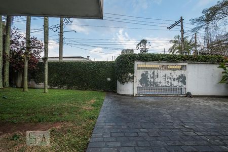 Casa à venda com 1300m², 4 quartos e 7 vagasGaragem