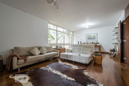 Sala de TV de casa à venda com 4 quartos, 1300m² em Chácara Monte Alegre, São Paulo