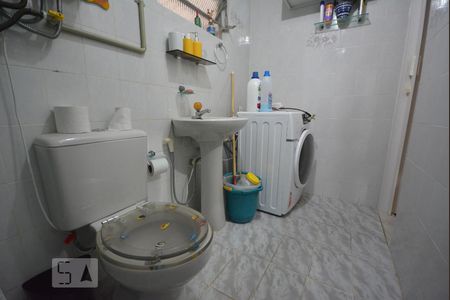 Apartamento à venda com 50m², 2 quartos e 1 vagaBanheiro Social