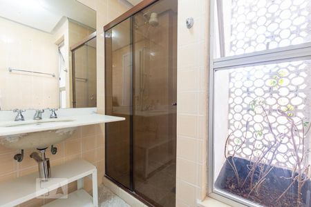 Apartamento à venda com 162m², 3 quartos e 2 vagasBanheiro Social 1