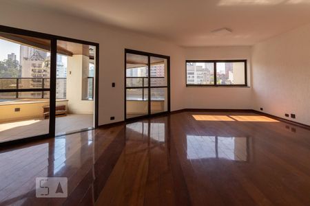 Apartamento à venda com 235m², 4 quartos e 3 vagasSala
