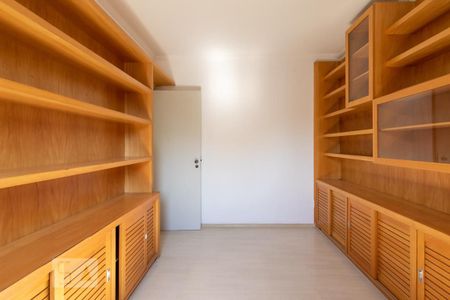 Apartamento à venda com 235m², 4 quartos e 3 vagasEscritório