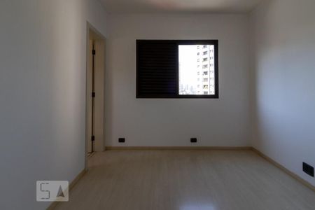 Apartamento à venda com 235m², 4 quartos e 3 vagasSuíte 2