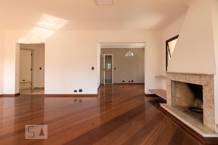 Apartamento à venda com 235m², 4 quartos e 3 vagasSala