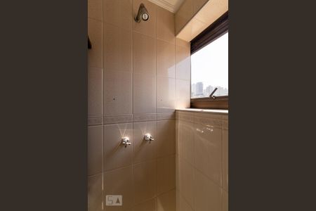 Apartamento à venda com 235m², 4 quartos e 3 vagasBanheiro da Suíte 2