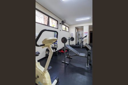 Apartamento à venda com 235m², 4 quartos e 3 vagasÁrea comum - Academia