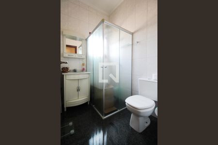 Casa à venda com 230m², 4 quartos e 6 vagasBanheiro