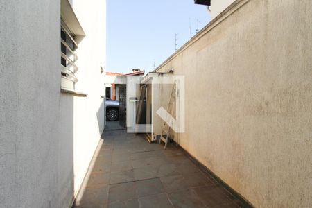 Casa à venda com 230m², 4 quartos e 6 vagasQuintal