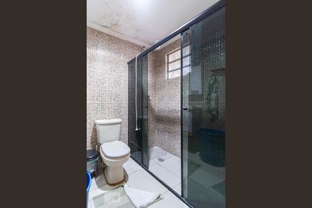 Casa à venda com 173m², 3 quartos e 1 vagaBanheiro 2