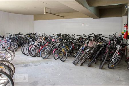 Apartamento para alugar com 60m², 2 quartos e 1 vaga Apartamento para alugar com 60m², 2 quartos e 1 vagaBicicletário