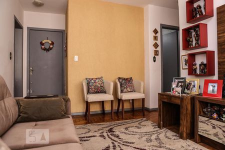 Sala de apartamento à venda com 3 quartos, 73m² em Cristal, Porto Alegre