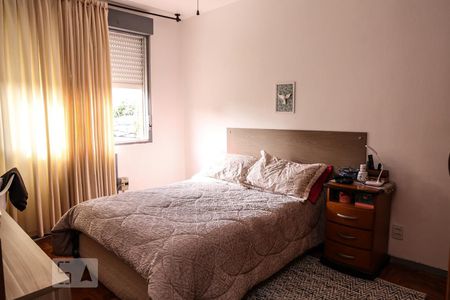 Quarto 1 de apartamento à venda com 3 quartos, 73m² em Cristal, Porto Alegre