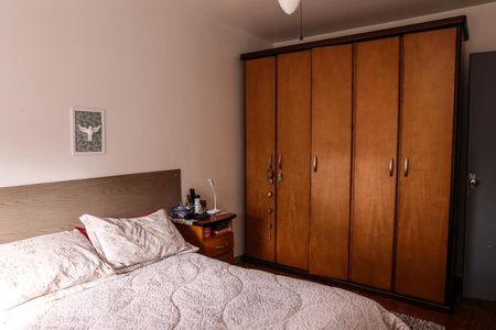 Quarto 1 de apartamento à venda com 3 quartos, 73m² em Cristal, Porto Alegre