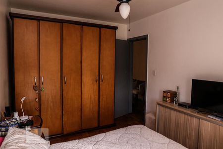 Quarto 1 de apartamento à venda com 3 quartos, 73m² em Cristal, Porto Alegre