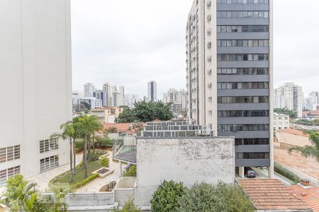 Vista de apartamento à venda com 2 quartos, 70m² em Perdizes, São Paulo