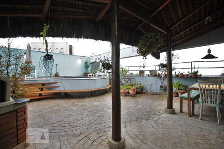 Apartamento à venda com 420m², 3 quartos e 4 vagasCobertura