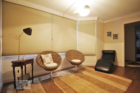 Corredor de apartamento à venda com 4 quartos, 420m² em Jardim Ampliação, São Paulo