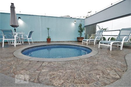 Apartamento à venda com 420m², 3 quartos e 4 vagasÁrea comum - Piscina