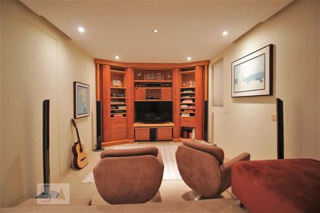 Apartamento à venda com 420m², 3 quartos e 4 vagasHome