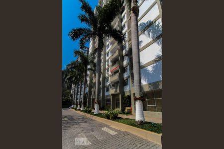 Apartamento à venda com 52m², 2 quartos e 1 vaga Apartamento à venda com 52m², 2 quartos e 1 vagaFachada