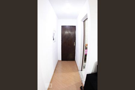 Corredor de apartamento à venda com 3 quartos, 70m² em Barro Branco (zona Norte), São Paulo