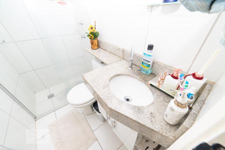 Apartamento à venda com 50m², 2 quartos e 1 vaga Apartamento à venda com 50m², 2 quartos e 1 vagaBanheiro 02