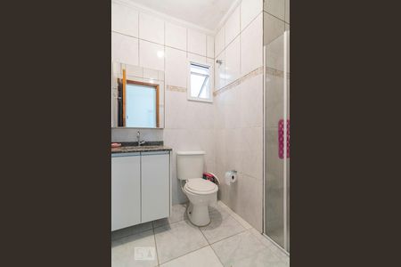 Banheiro da Suíte de apartamento para alugar com 2 quartos, 63m² em Vila Valparaíso, Santo André