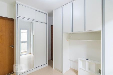 Quarto 1 Suíte de apartamento para alugar com 2 quartos, 63m² em Vila Valparaíso, Santo André
