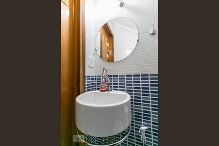 Lavabo de casa para alugar com 2 quartos, 145m² em Vila Invernada, São Paulo