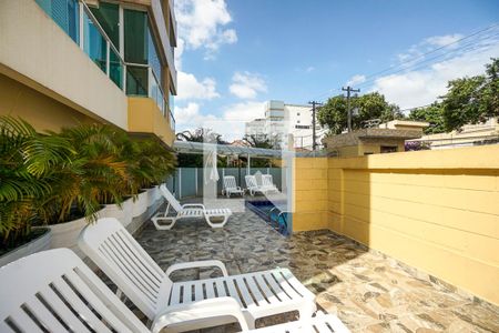 Apartamento para alugar com 70m², 2 quartos e 1 vaga Apartamento para alugar com 70m², 2 quartos e 1 vagaPiscina