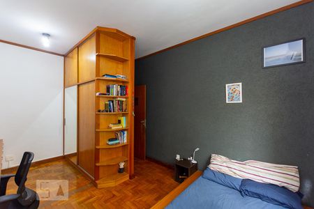 Quarto 1 de apartamento à venda com 3 quartos, 225m² em Icaraí, Niterói