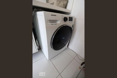 Apartamento à venda com 90m², 2 quartos e 2 vagasQuarto de serviço